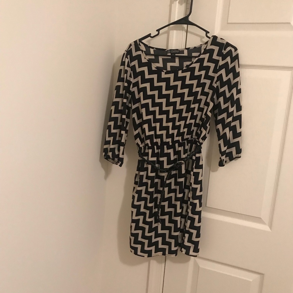 Chevron white and black dress